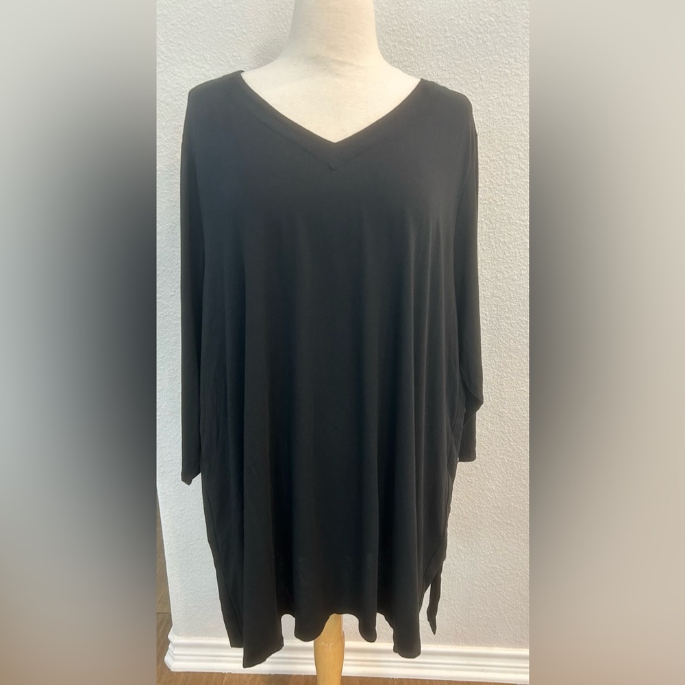 J Jill Black half sleeve button side lightweight top 4X